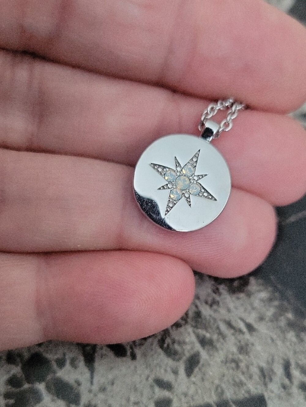 Vintage "Retired" Pura Vida Celestial North Star Design Silver Plated Necklace - Picture 2 of 7
